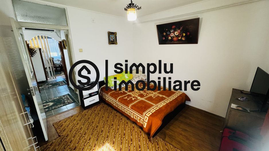 3 decomandate, centrala, 1 Mai - 110 000 Euro - Poză 23