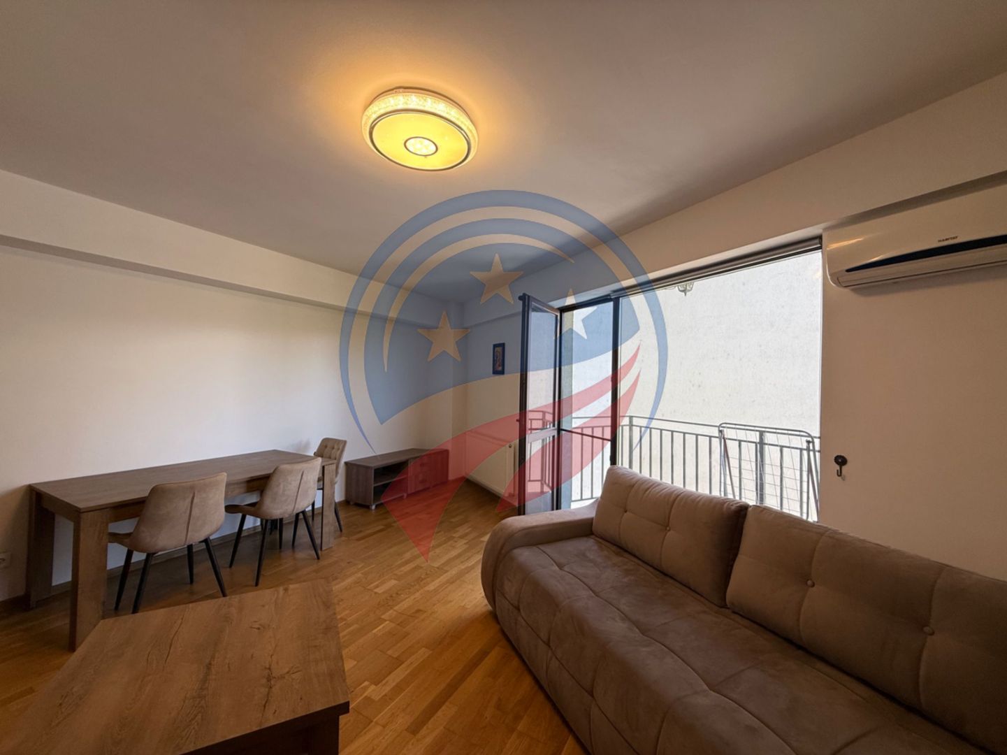 Apartament 3 camere/de inchiriat/1 mai/Ciuperca - Poză 2