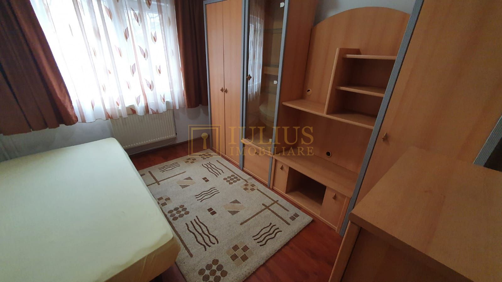 Lipovei, 3 dormitoare, centrala proprie, bucatarie inchisa, garaj inclus! - Poză 9