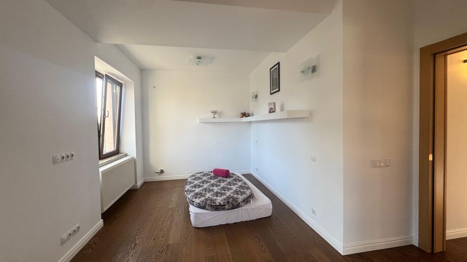 3 CAMERE || DOMENII - CASIN - Poză 10