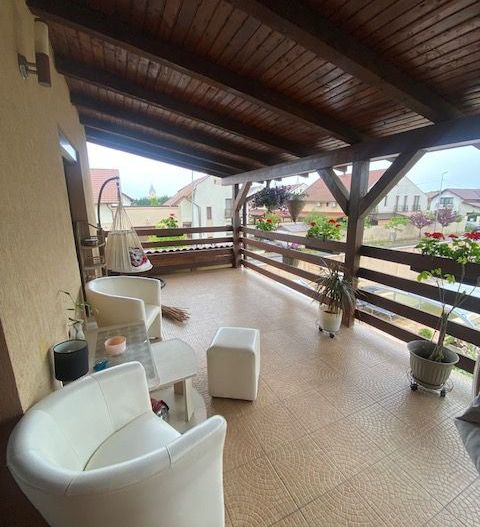 Duplex cu piscina Dumbravita Zona PADURE - Poză 26