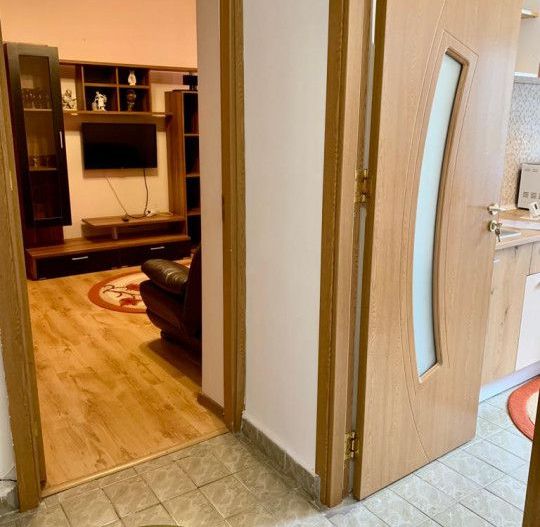 Vanzare Apartament 2 Camere Calea Bucuresti - Poză 5