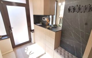 COICIU (Cod 01) Armonie și Eleganță pentru Două Generații! - Poză 10