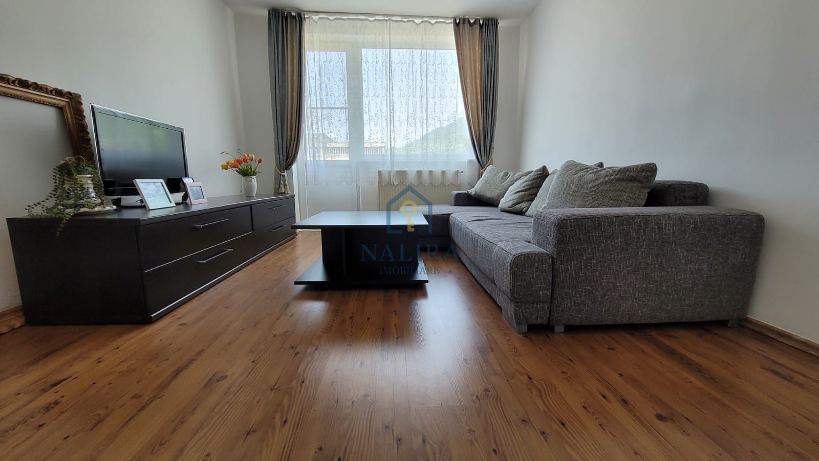Apartament 2 camere - Poză 1