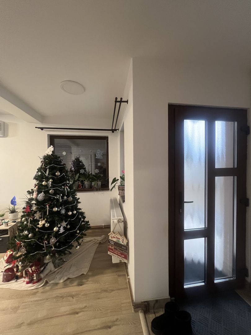 Casa la 10 min de Timișoara - Poză 2