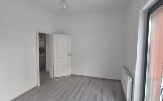 Vanzare apartament 2 camere, decomandat, parcare, Andrei Muresanu - Poză 7