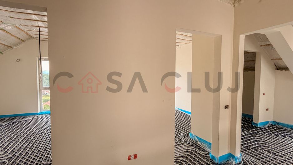 Case Premium de Vânzare – Strada Narciselor, Florești - Poză 10