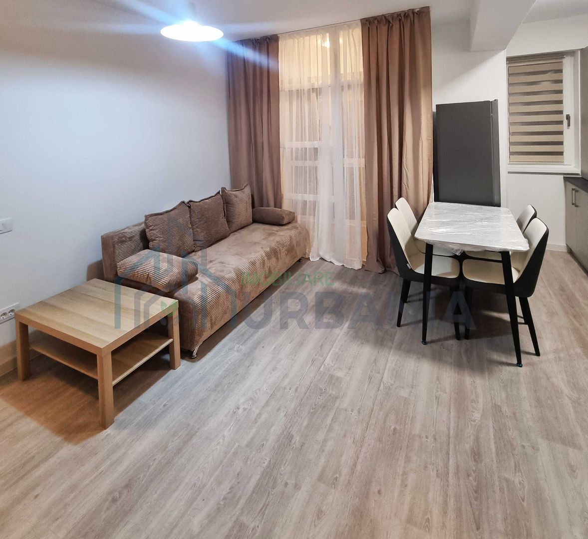 Apartament 2 camere, 43 mp, cartier Visoianu, bloc cu supermarket TLT, parcare inclusa - Poză 4