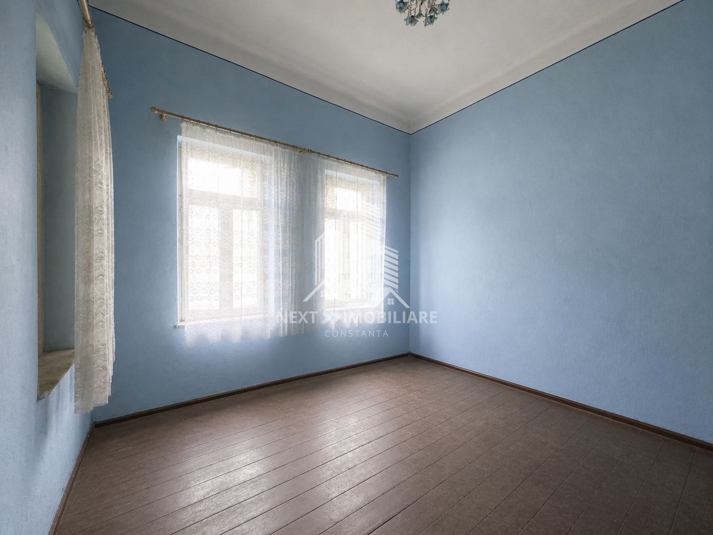 Casa de epoca renovabila in zona ICIL, Constanta - Poză 11