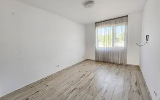 De inchiriat casa parter 3 camere - com Berceni - Poză 12