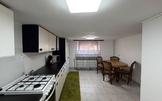 Casă de vânzare în centrul Rășinariului - COMISION 0% - Poză 11