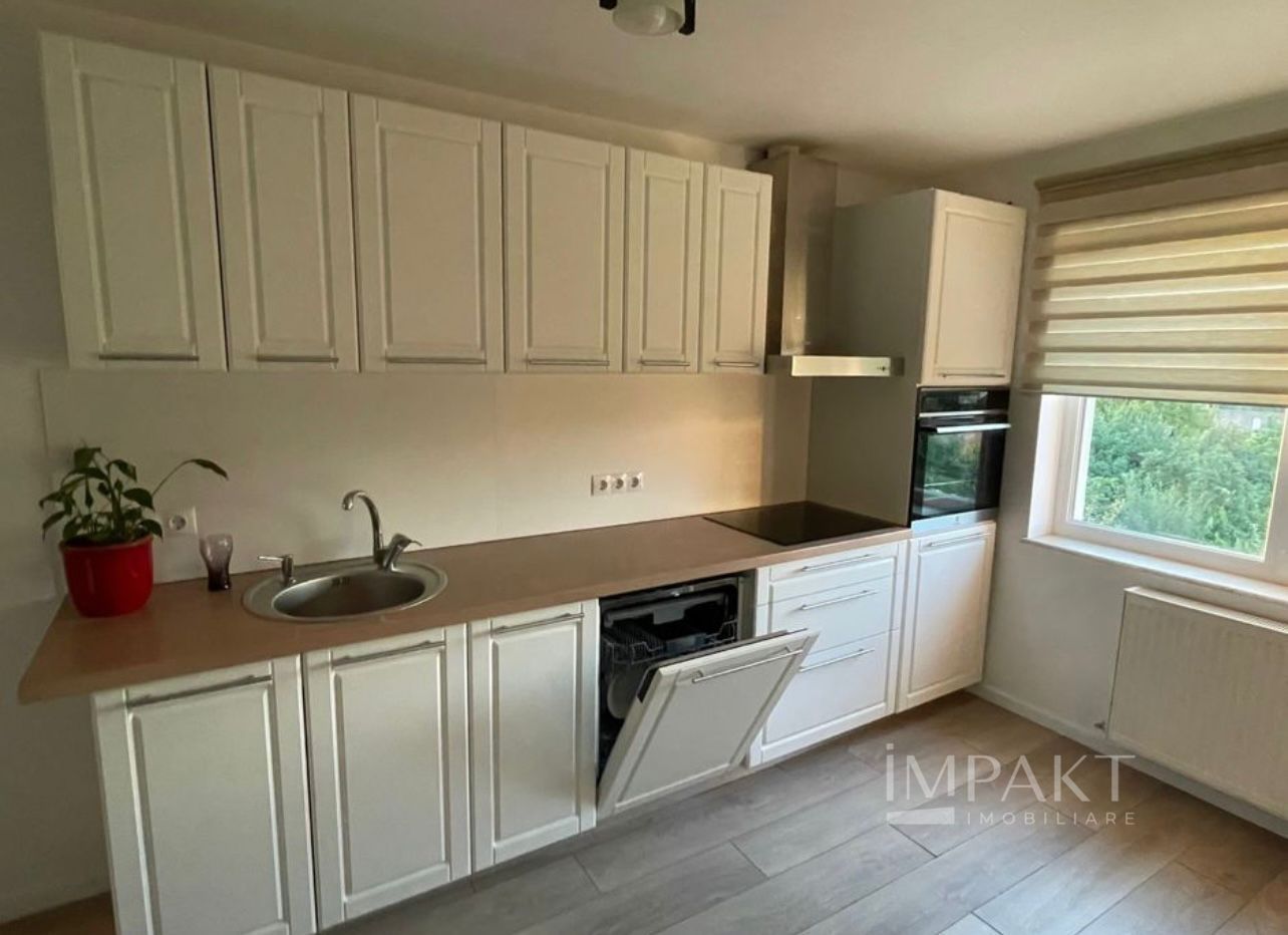 Inchiriere apartament cu 3 camere in Gruia! - Poză 1