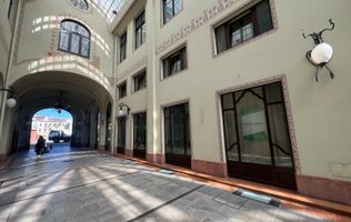 Sapient | Spațiu comercial _ Pasajul Vulturul Negru