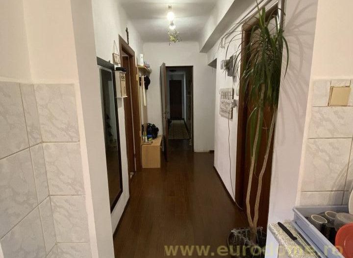 Vanzare Apartament in casa 4 Patria - Poză 8