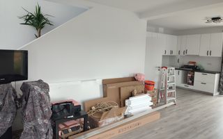 Sanandrei, Duplex pe Etaj, Proiect Modern, Desp prin camera Tehnica. - Poză 7