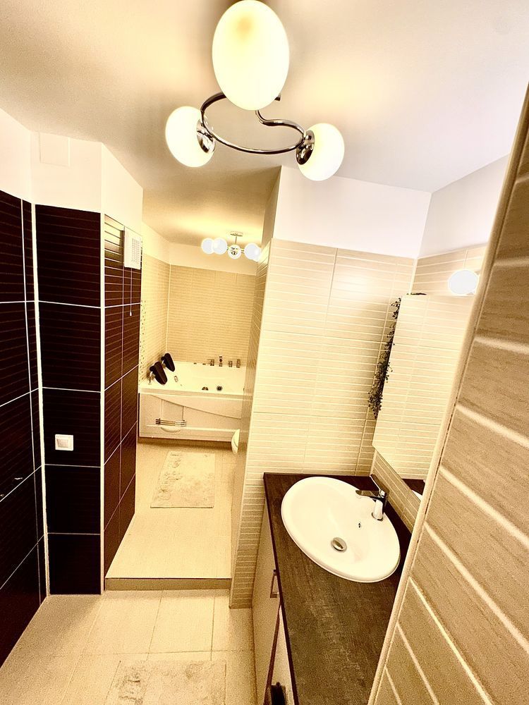Vanzare Apartament 2 Camere Mall Vitan Superb 60 mp Mobilat & Utilat Premium - Poză 5