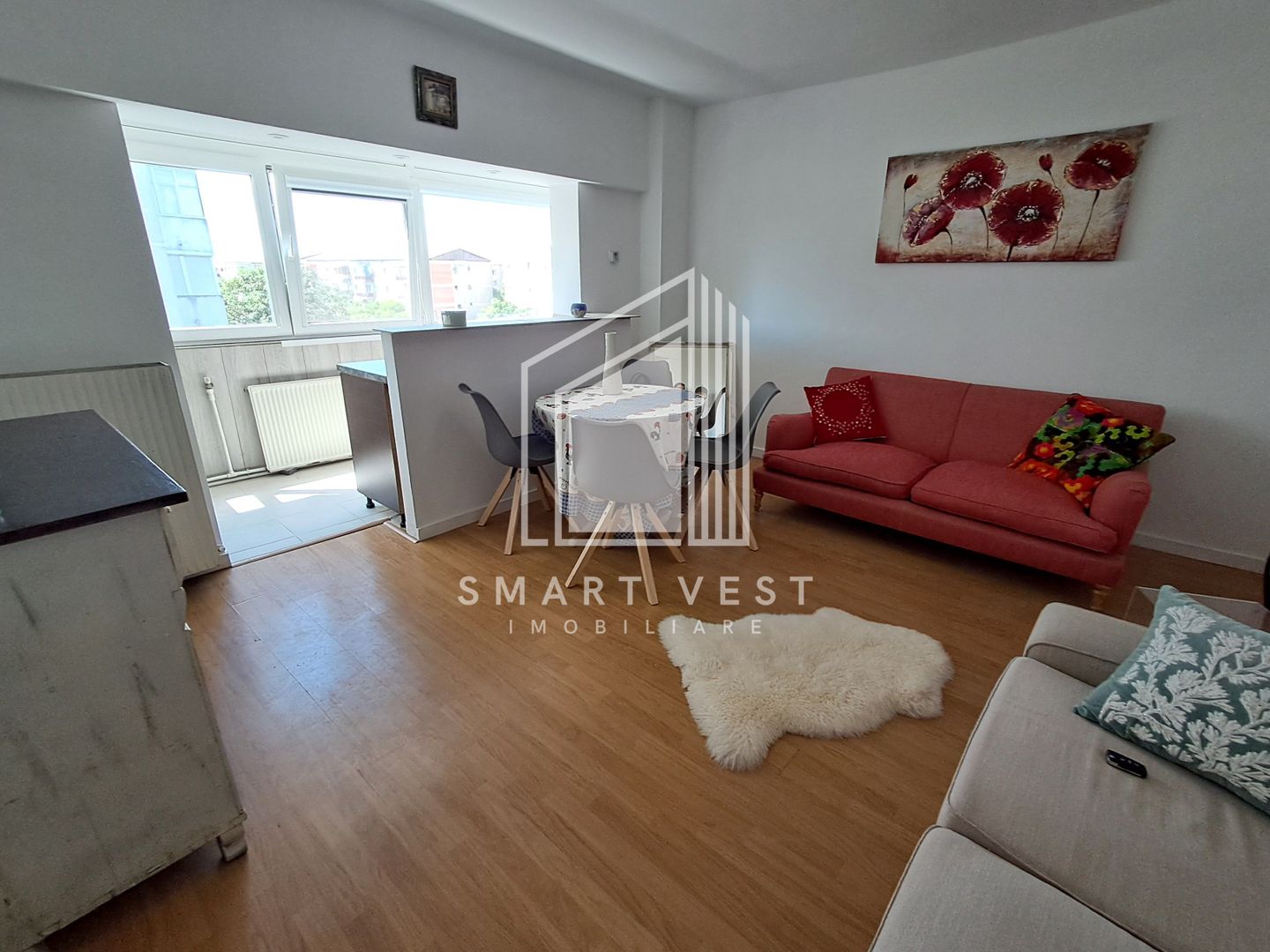 Apartament 3 camere decomandat | Etaj 4  | Zona Careiului - Poză 1