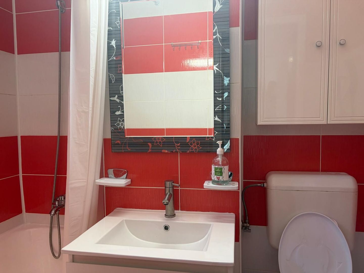 Apartament renovat cu doua camere, Bd. Obregia, 105.000€ - Poză 11