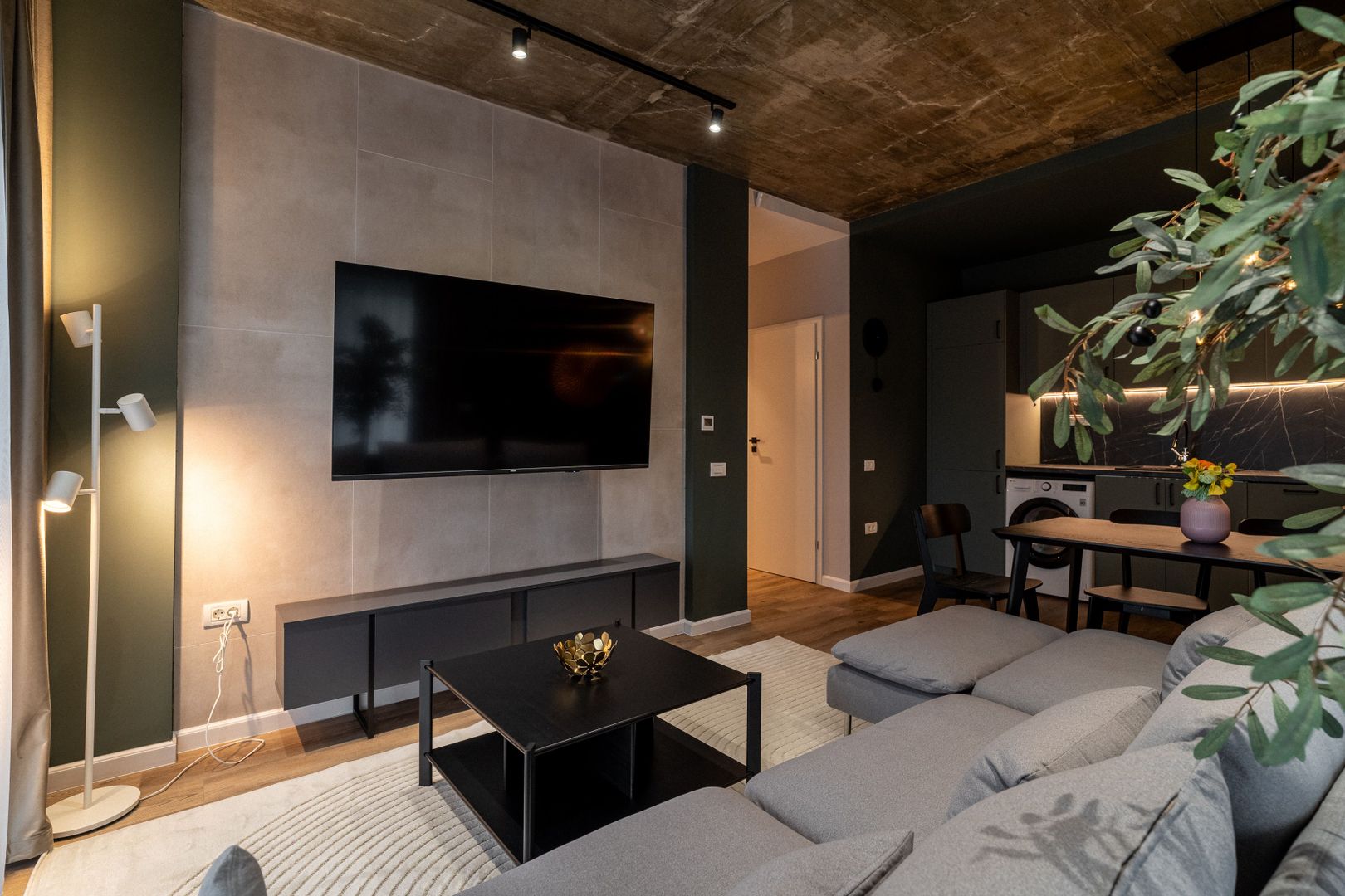 Apartament 3 camere de inchiriat EAS cu terasa 44 mp - Poză 4