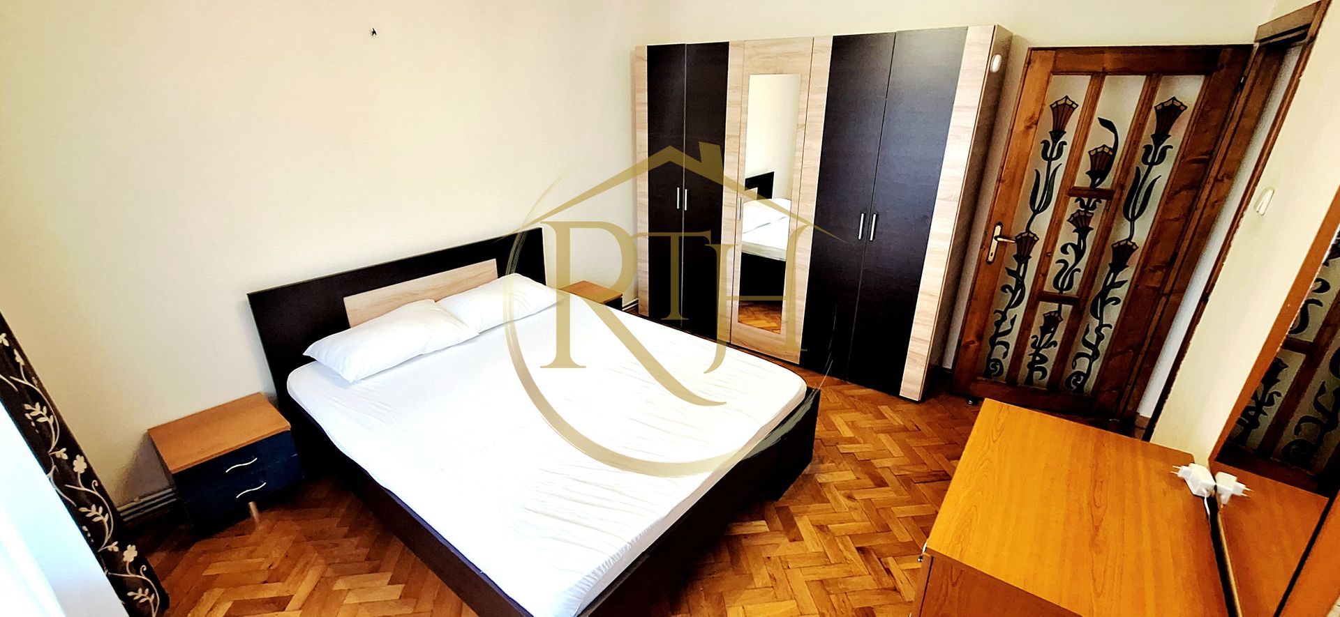 Oferim spre inchiriere,apartament spatios,3 camere,aproape de Spitalul Judetean - Poză 1