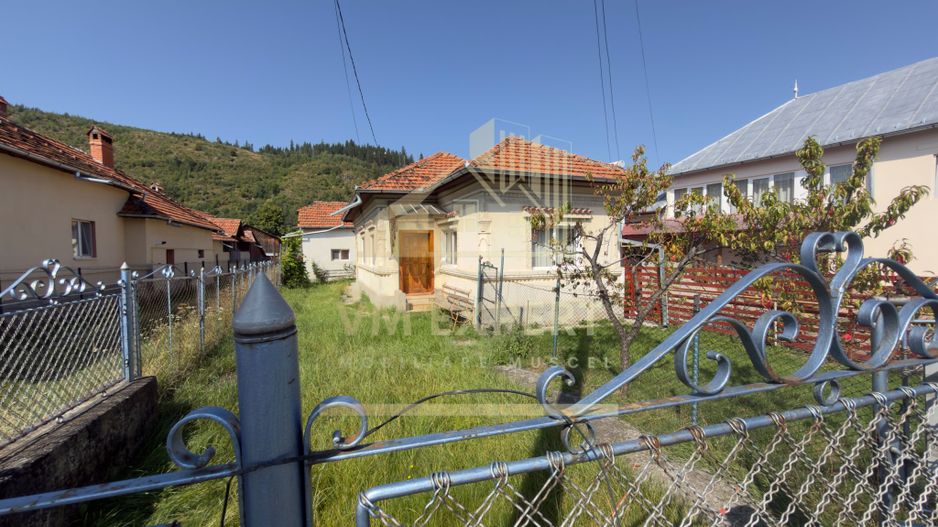 CASĂ 4 CAMERE TEREN 1316 MP LEREȘTI ARGEȘ - Poză 32