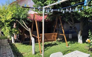 Vilă în Valea Adâncă, 5 camere, la 800 m de Aleea Tudor Neculai – Dormitor la parter - Poză 2