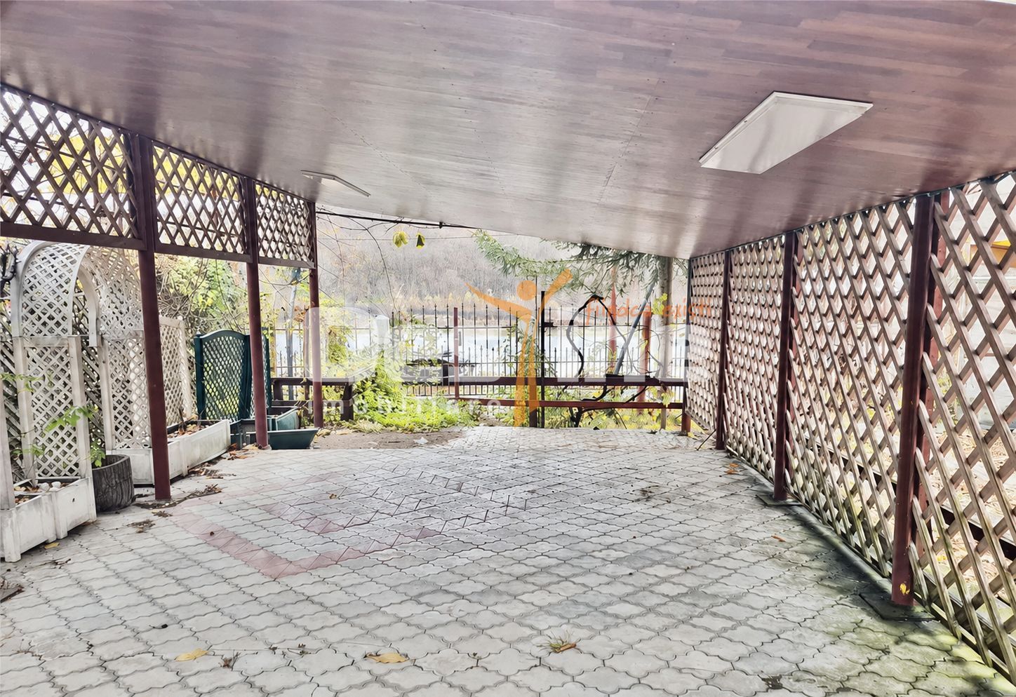 Restaurant/Pensiune Quattro Ruote – acces direct din DJ24 - Poză 2