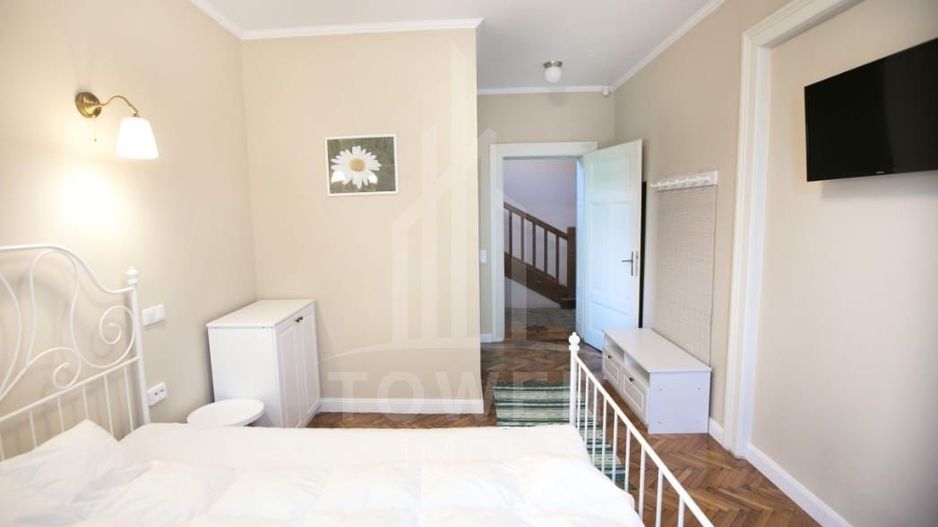 Apartament 3 camere la casă, curte proprie, Parcul Sub Arini - Poză 5