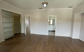 VILA SPATIOASA LA INCHIRIERE IN ZONA PIPERA LANGA SCOLI - Poză 20