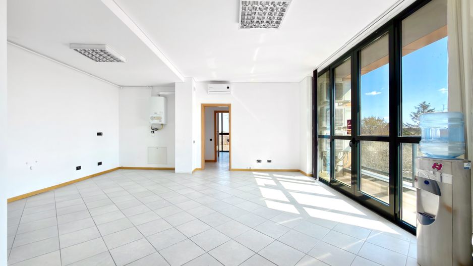 Office-3 Camere | Lift | Parcare Subterana | Central | Comision 0 - Poză 4