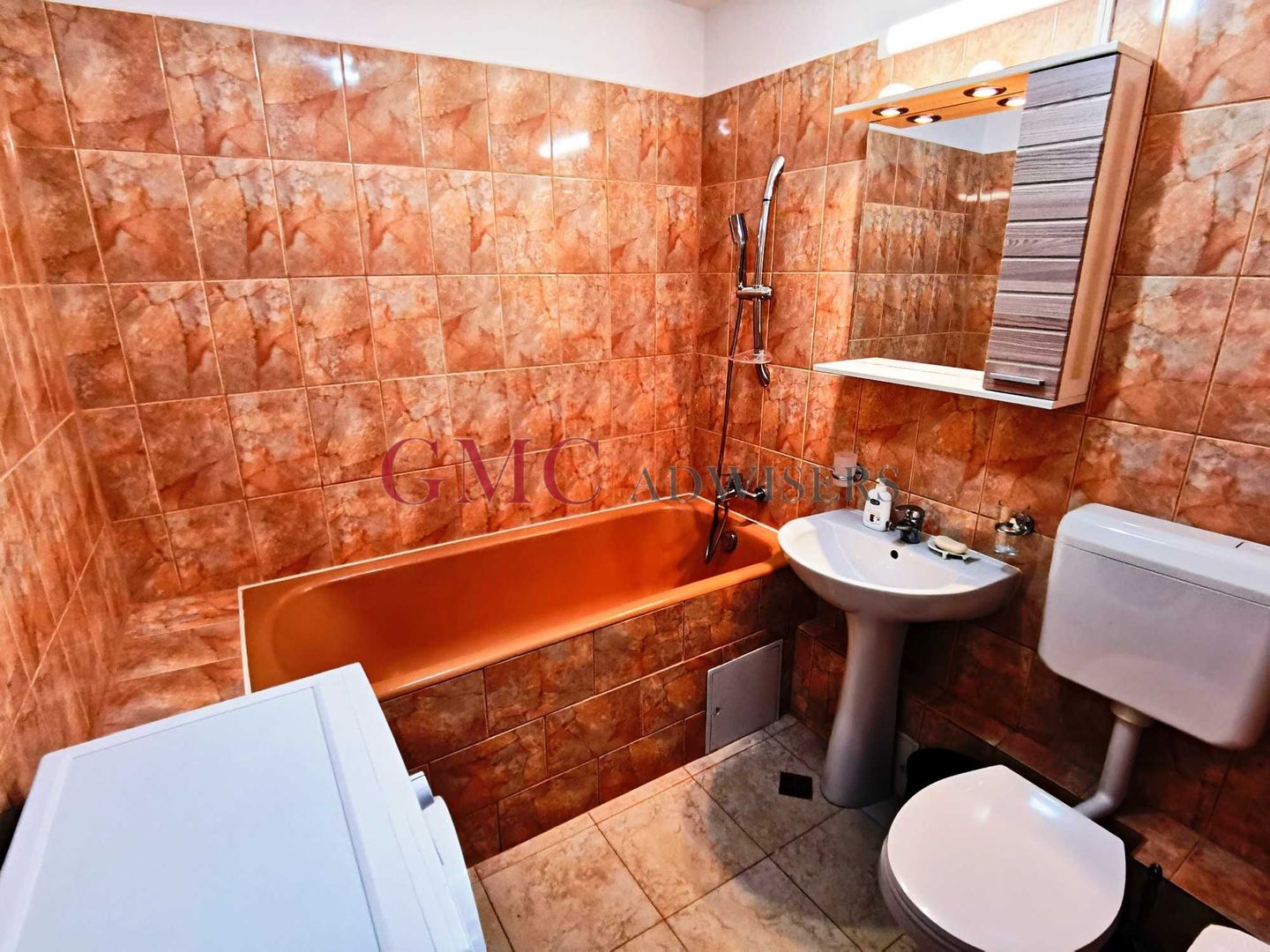 Apartament 3 camere B-dul Chisinau - Mega Mall - Poză 7