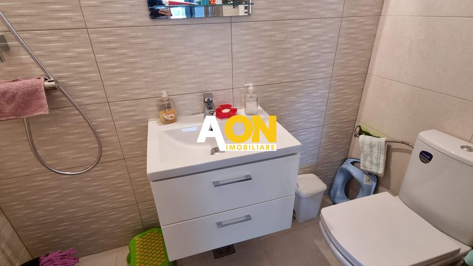 De vanzare 1/2 duplex, 4 camere, 200 mp teren, Alba-Micesti - Poză 9