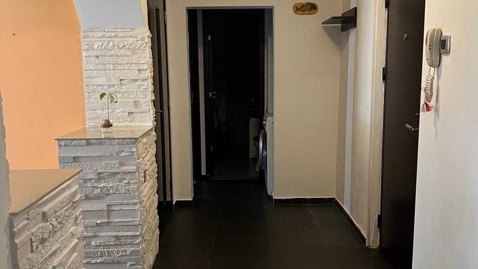 APARTAMENT MOBILAT SI UTILAT ZONA RAHOVA - Poză 3