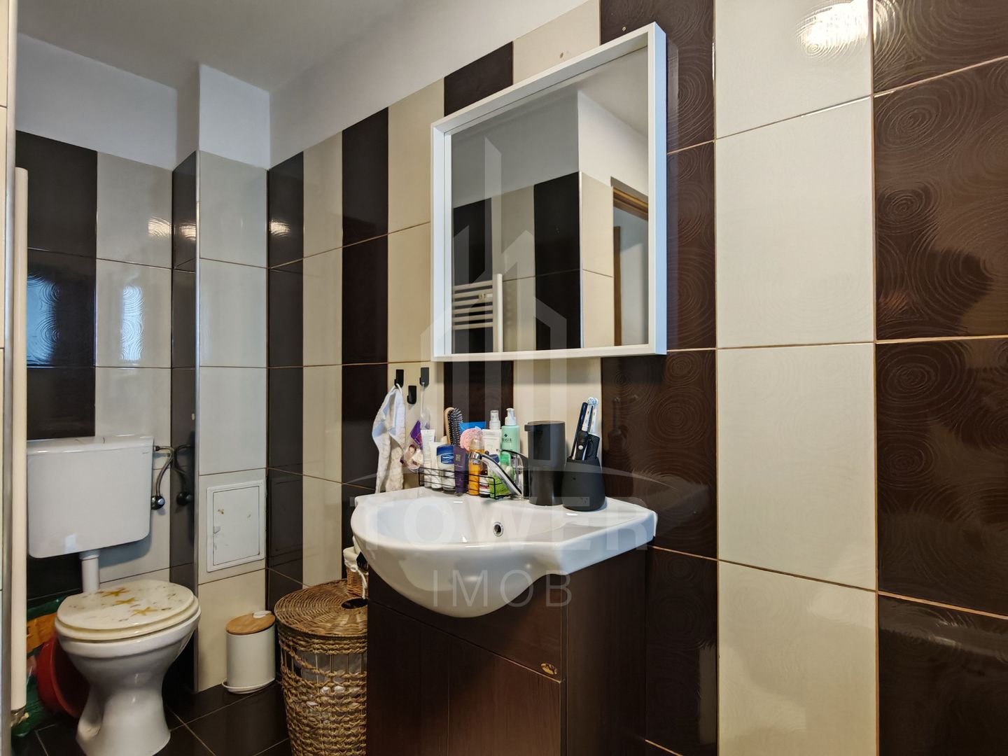 Apartament 3 camere de vanzare modern zona Tilisca - Poză 13