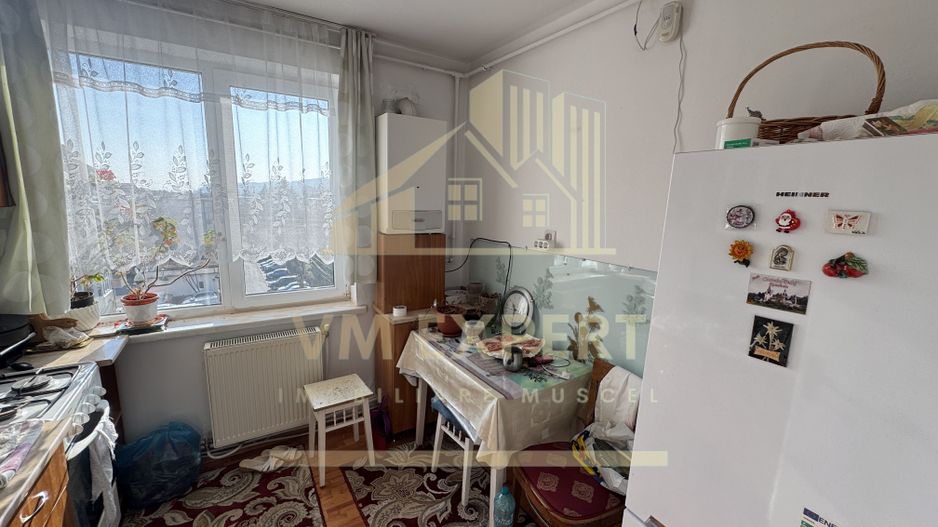 APARTAMENT 3 CAMERE ULTRACENTRAL, ETAJ 4, CAMPULUNG - Poză 13