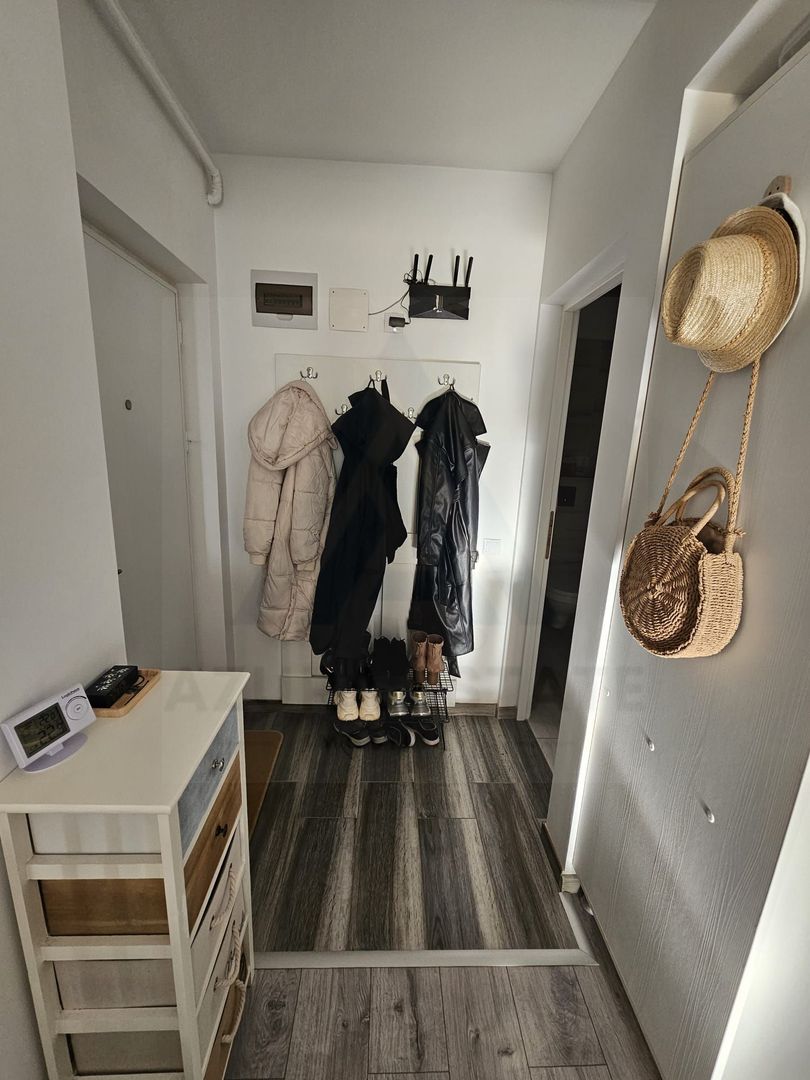 Studio dormitor separat etaj 2 cu parcare privata in Arhitectilor - Poză 7