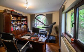 Vilă 5 camere 240 mp, mobilata,teren 806 mp – Platou Galata, Iași - Poză 5