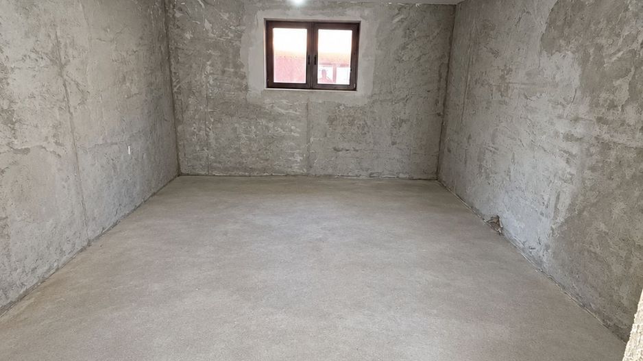 Casă Semifinisată În Toboliu - Poză 5