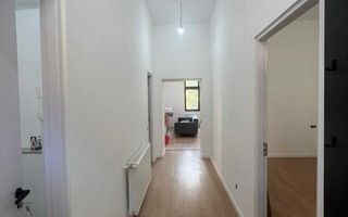 Apartament cu 3 camere, 65 mp, 2 băi, boxă. - Poză 4