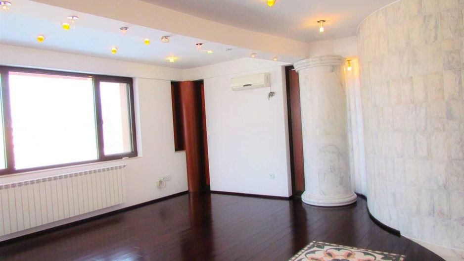 Vila pentru Sediu / Resedinta | Parcul Herastrau - Poză 5