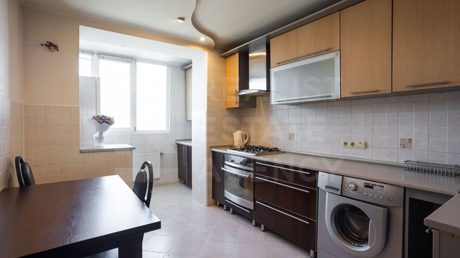Vânzare, apartament, 3 camere, strada Melestiu, Centru - Poză 12