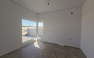 Casa individuala- 4 camere- 371mp teren- placa de beton - Poză 5