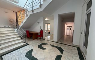 IMOBIL CENTRAL 500 MP | 8 CAMERE CU BĂI PROPRII | INVESTIȚIE