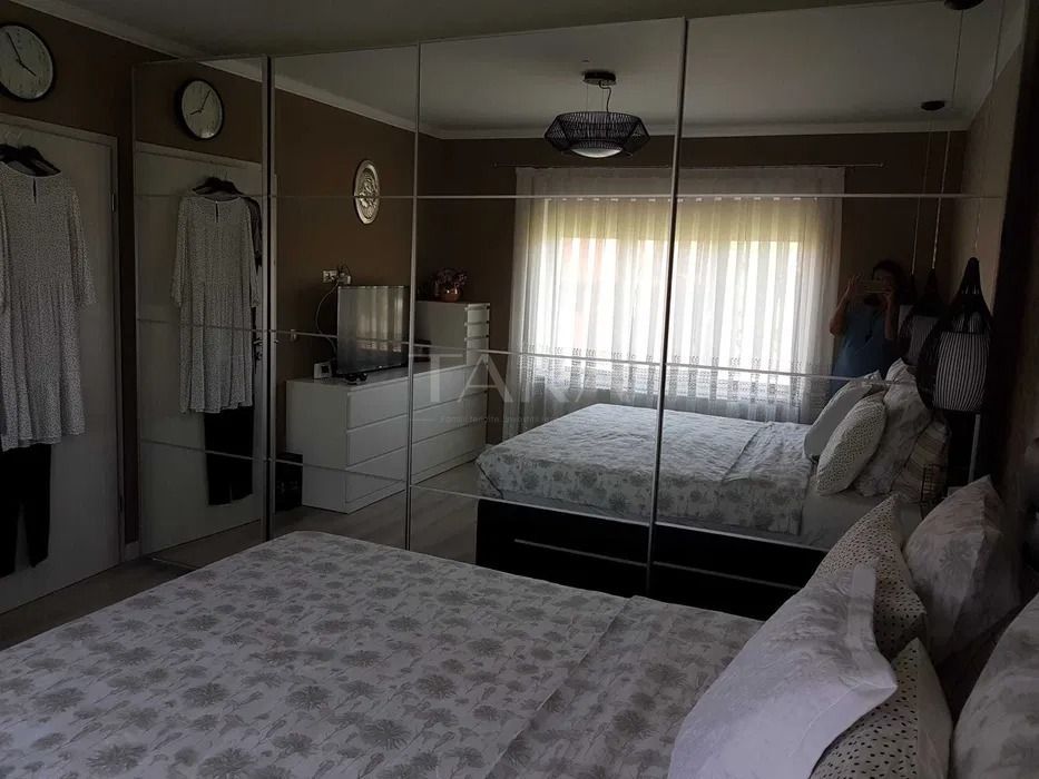 Casa de tip duplex cu 4 camere in Floresti - Poză 5