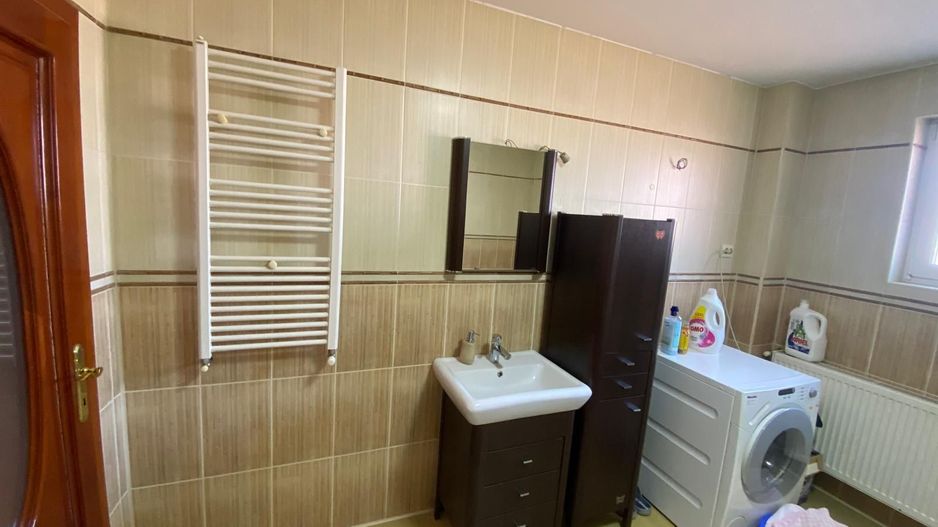 De vanzare casa in Lugoj pe strada INSULEI - Poză 9