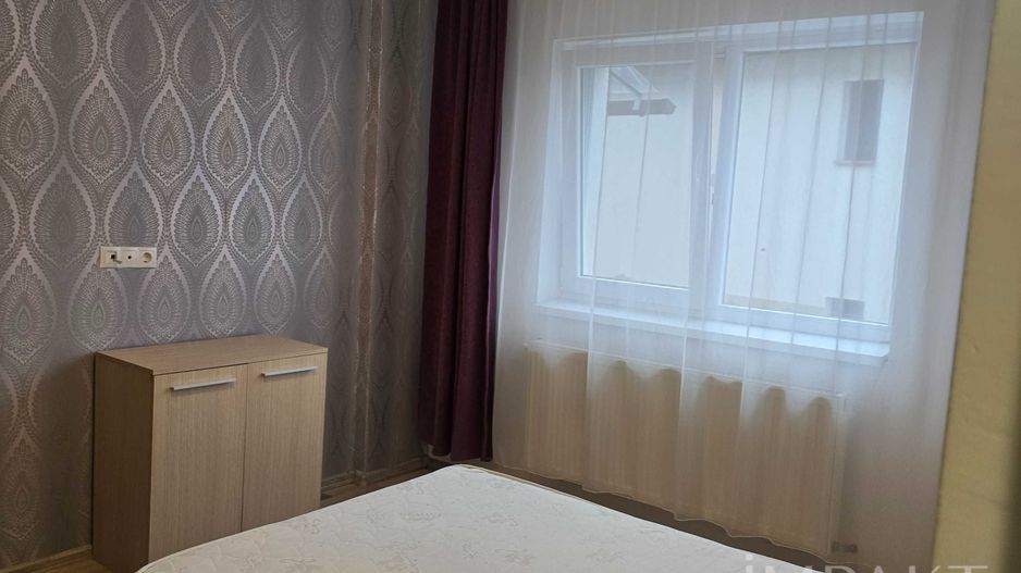 Apartament cu 2 camere decomandat- zona Calea Turzii - Poză 3