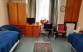 Proprietate versatilă, ideală pentru activități sociale, medicale sau - Poză 16