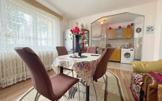 Apartament cu 3 camere/54mp/zona str. Mehedinti. - Poză 1