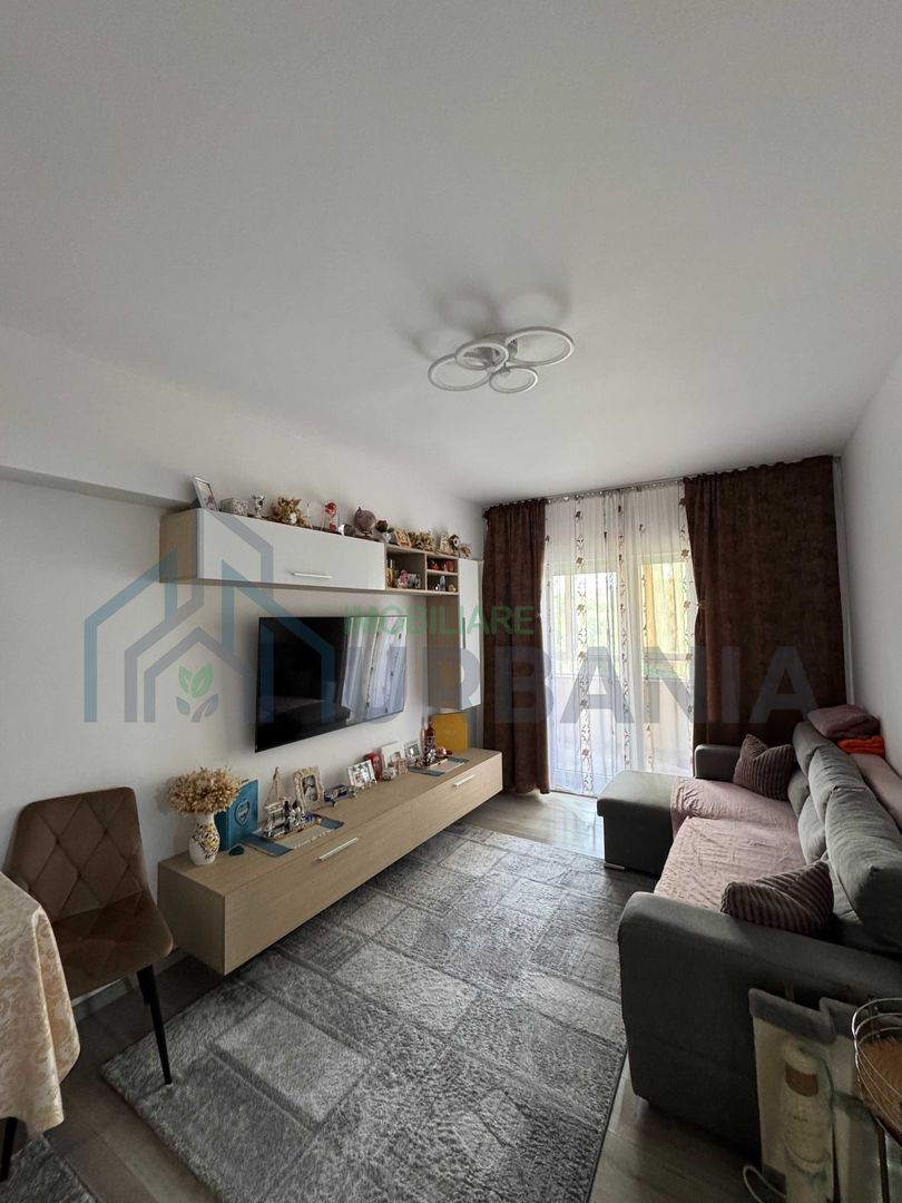 Apartament 3 camere, 60 mp, renovat recent, Vlădeni, Iași - Poză 3