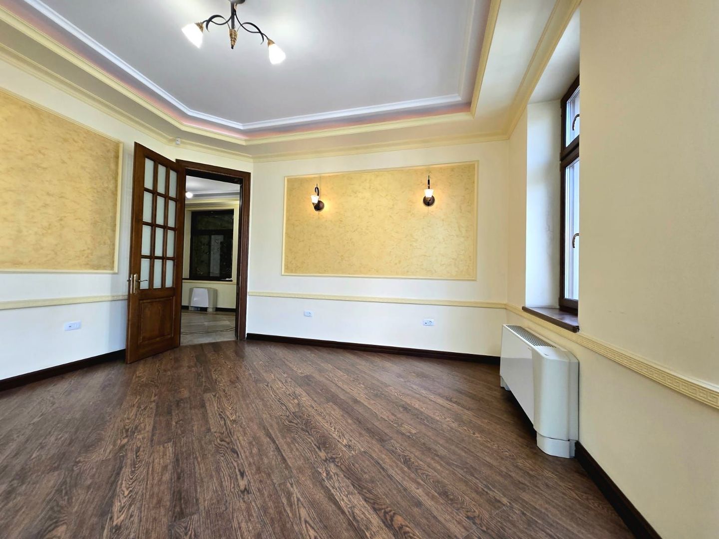 Spațiu de birouri ultracentral de inchiriat - etaj 1-intrare separata - Poză 8